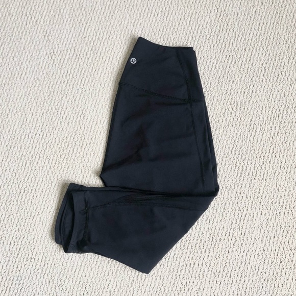 Lululemon Cropped Leggings - Picture 1 of 3